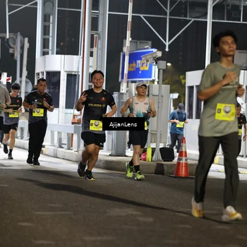 Runner Photo 5859368