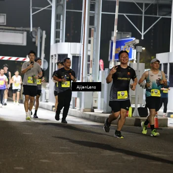 Runner Photo 5859373