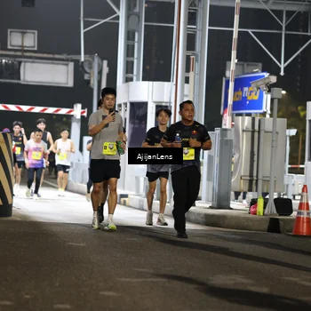 Runner Photo 5859408