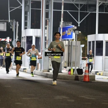 Runner Photo 5859423