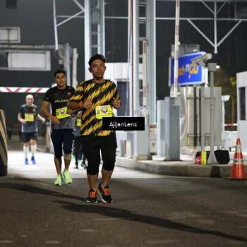 Runner Photo 5859692
