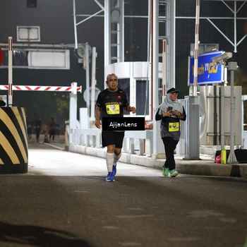 Runner Photo 5859746