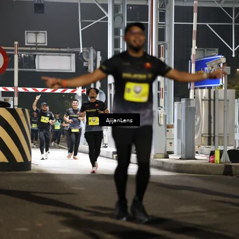 Runner Photo 5860136