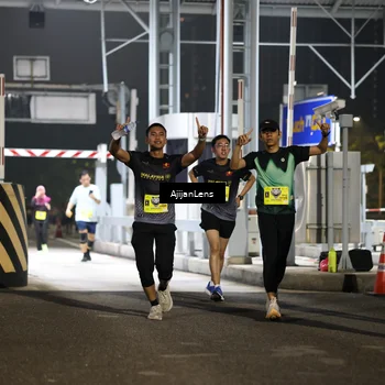 Runner Photo 5860215