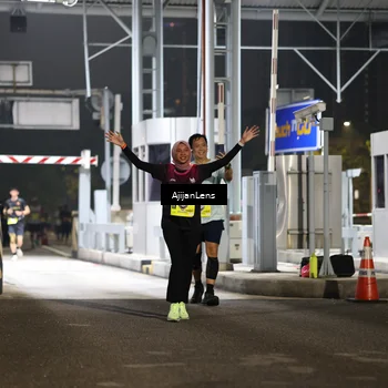 Runner Photo 5860298