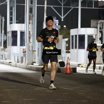 Runner Photo 5860352