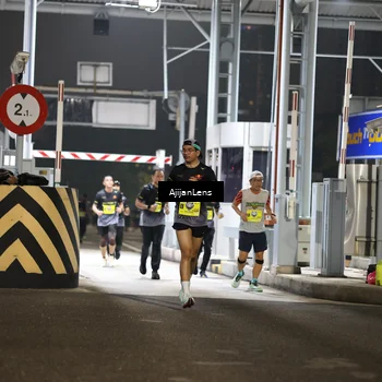 Runner Photo 5860355