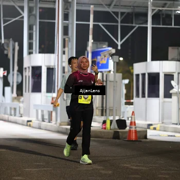 Runner Photo 5860356