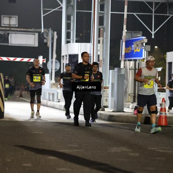 Runner Photo 5860377