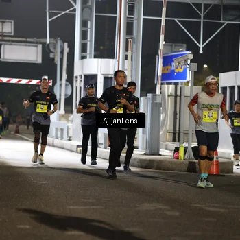 Runner Photo 5860385