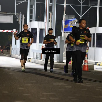 Runner Photo 5860407