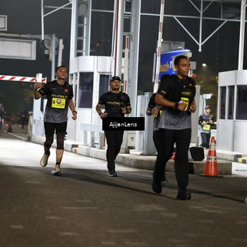 Runner Photo 5860417