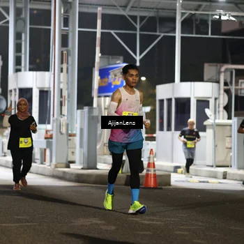 Runner Photo 5860515