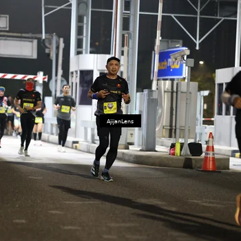 Runner Photo 5860516