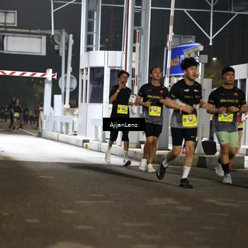 Runner Photo 5860646