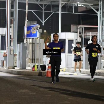 Runner Photo 5860687