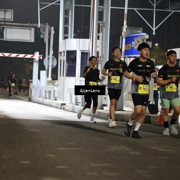 Runner Photo 5860692