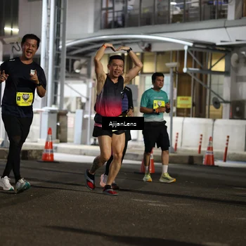 Runner Photo 5860738