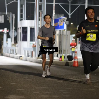 Runner Photo 5860852