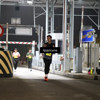 Runner Photo 5860871
