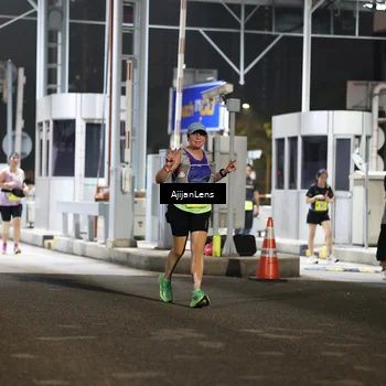 Runner Photo 5861025