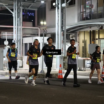 Runner Photo 5861053