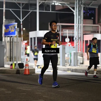 Runner Photo 5861064