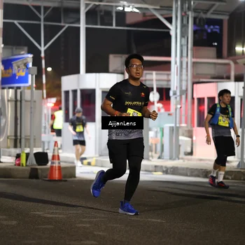 Runner Photo 5861068