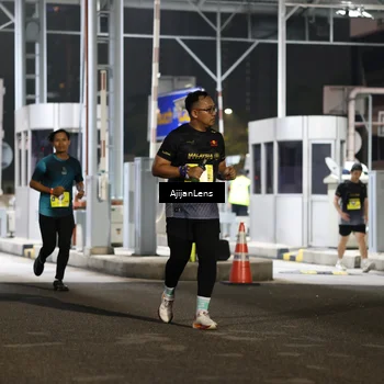 Runner Photo 5861081