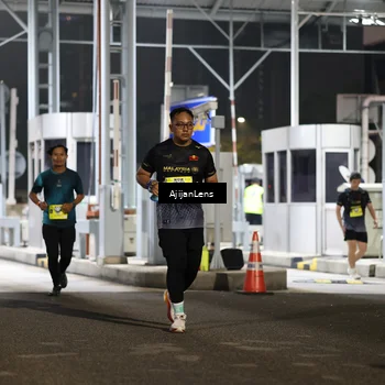 Runner Photo 5861095
