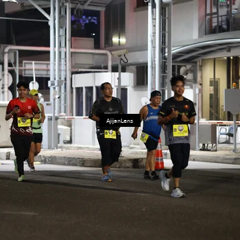 Runner Photo 5861116