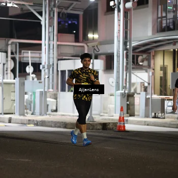 Runner Photo 5861118