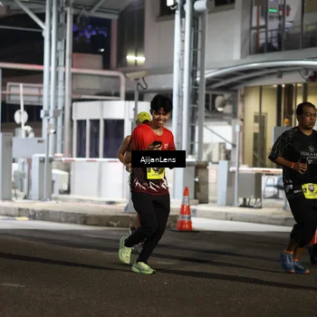 Runner Photo 5861134