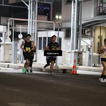 Runner Photo 5861359