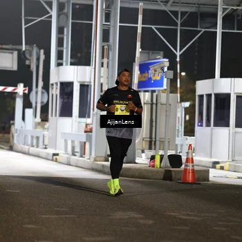 Runner Photo 5861406