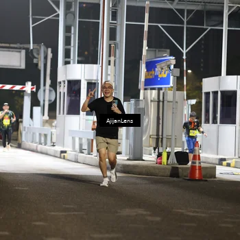 Runner Photo 5861578