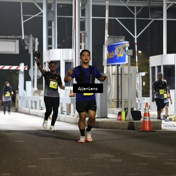 Runner Photo 5861880