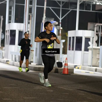 Runner Photo 5861946