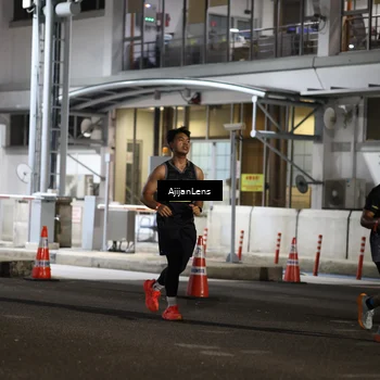 Runner Photo 5862085