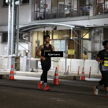 Runner Photo 5862086