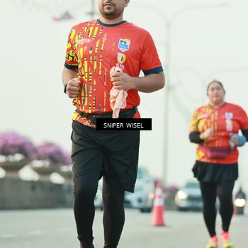 Runner Photo 5863688