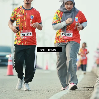 Runner Photo 5863716