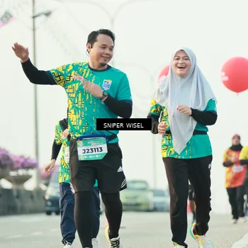 Runner Photo 5863847