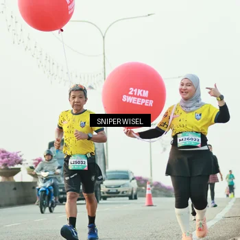 Runner Photo 5863873