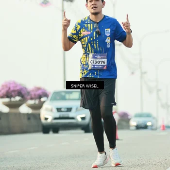 Runner Photo 5864002