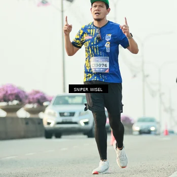 Runner Photo 5864010