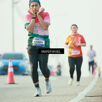 Runner Photo 5864037