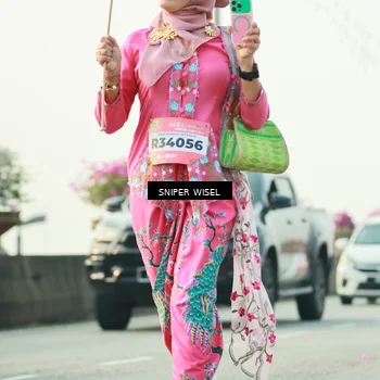 Runner Photo 5864075