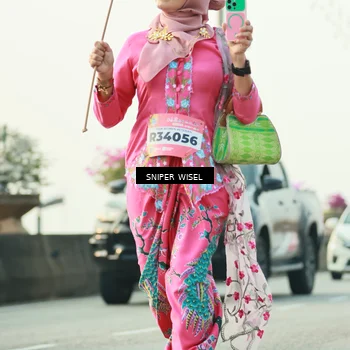 Runner Photo 5864076
