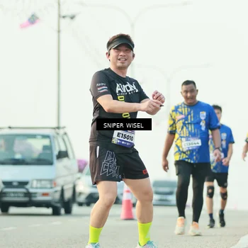 Runner Photo 5864136